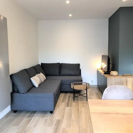 Louisiane T2 Moderne Proche Parking Wifi Apartment *